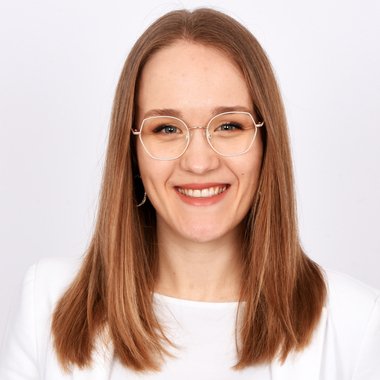 Kristina K. - Freelance Copywriter