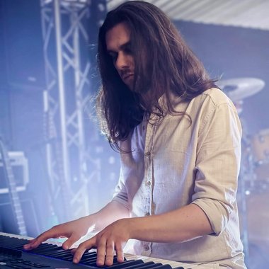 HristoArabadzhiev - Freelance Music Composer