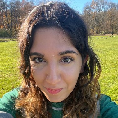 Mitra M. - Freelance Marketing Analyst