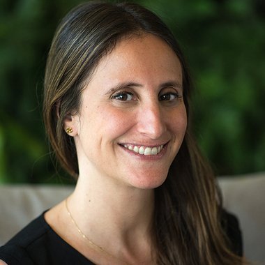 Natacha A. - Freelance Packaging Designer