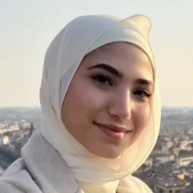 ghadirelakli - Freelance Graphic Designer