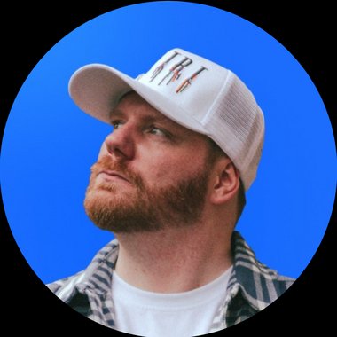 Justin S. - Freelance Graphic Designer