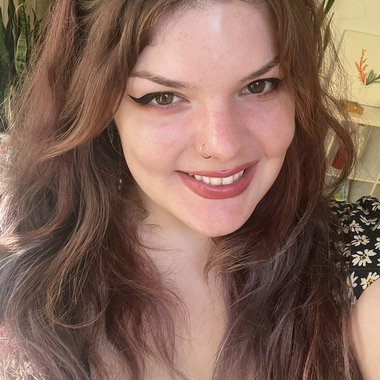 Ellen M. - Freelance Data Annotator