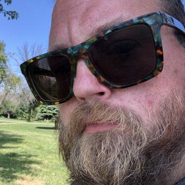 phillipebersole70194 - Freelance Graphic Designer