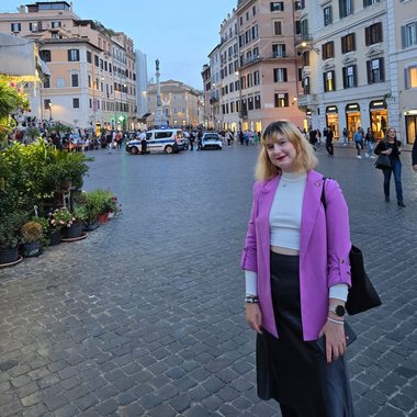 Raluca H. - Freelance Content Creator