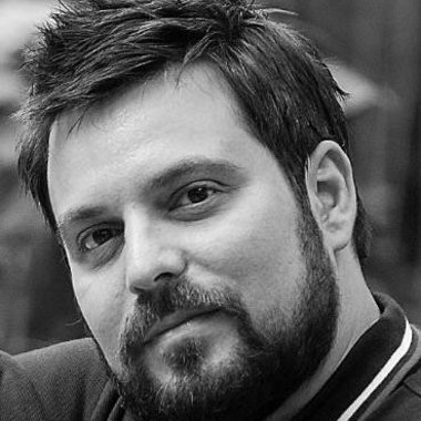 José F. - Freelance Web Designer