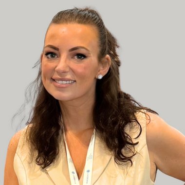 Chloe R. - Freelance Brand Strategist