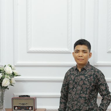 Rizki M. - Freelance Growth Marketer
