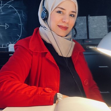 Hiba H. - Freelance Web Designer