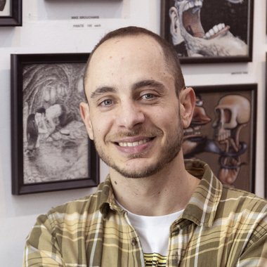 Mike X. - Freelance Graphic Designer