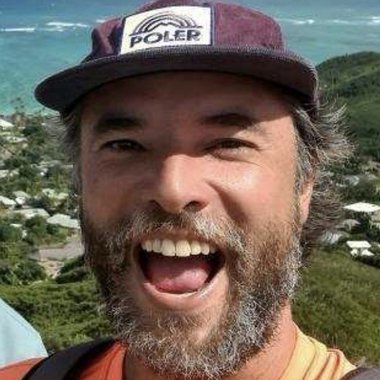 Janos P. - Freelance Marketing Analyst