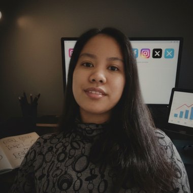 Dessa A. - Freelance Digital Marketer