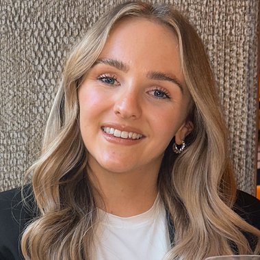 chloecockett - Freelance Video Editor