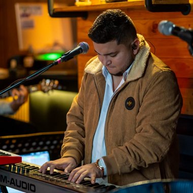 Guillermo A. - Freelance Music Producer