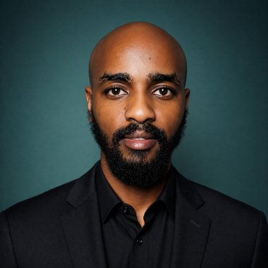 Daniel M. - Freelance Marketing Analyst