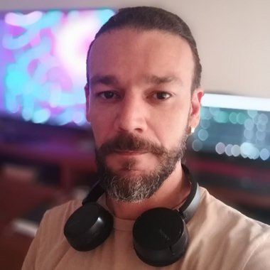 Kirlam L. - Freelance Music Producer