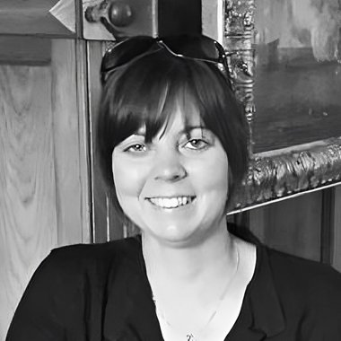 Michelle K. - Freelance Photoshop Editor