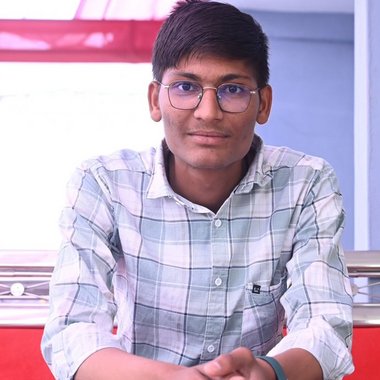 Abbasali M. - Freelance Web Developer