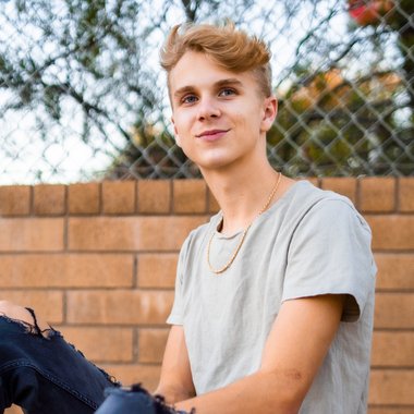 devindenadel - Freelance Videographer