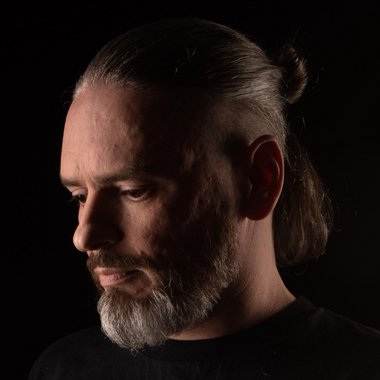 Laurent H. - Freelance Artworker
