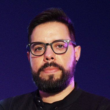 Marcelo S. - Freelance Infographic Designer