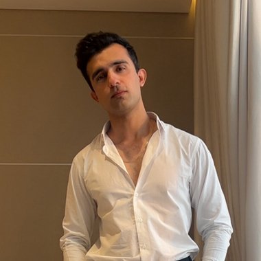 Umar D. - Freelance Content Strategist