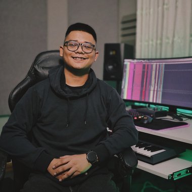 Arkar T. - Freelance Music Producer