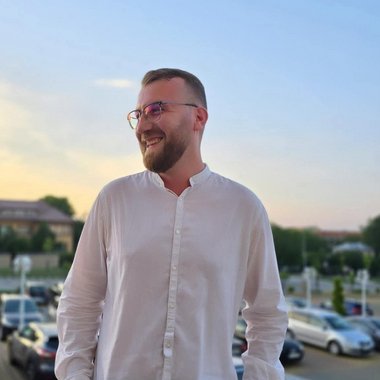 Andriesi C. - Freelance Designer