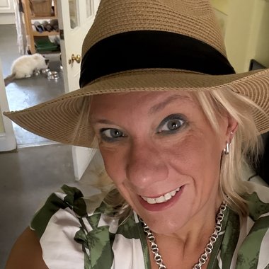 Jaime S. - Freelance Content Creator