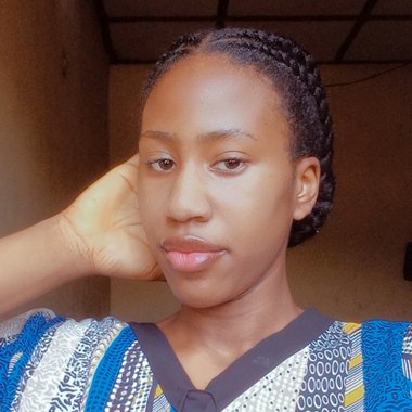 Queendalyn - Freelance Co Writer