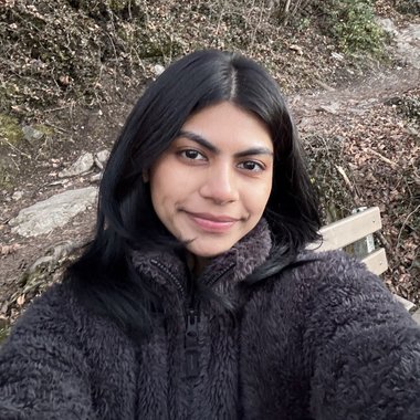 Aishah H. - Freelance Web Developer