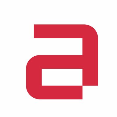 Luthando N. - Freelance Developer