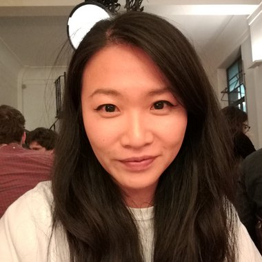 Yi-Ling F. - Freelance Wardrobe