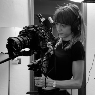 Lisa R. - Freelance Camera Operator