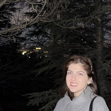 Buse D. - Freelance Brand Designer