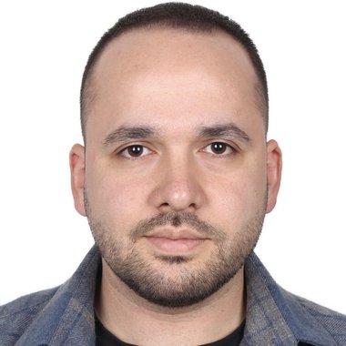 Reha G. - Freelance Web Developer