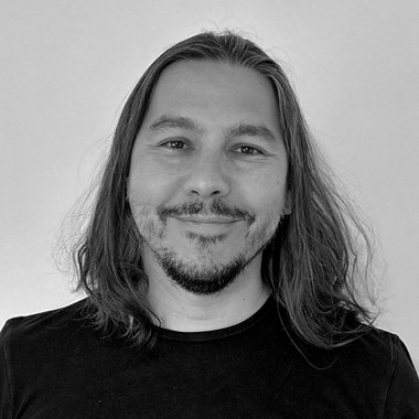 Efe O. - Freelance 3d Modeler