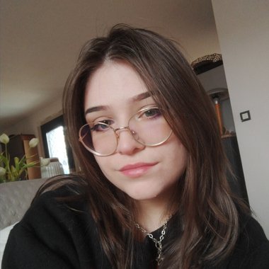 Carla R. - Freelance Illustrator