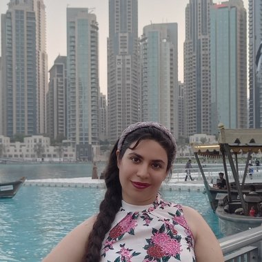 Mahsa J. - Freelance Web Designer