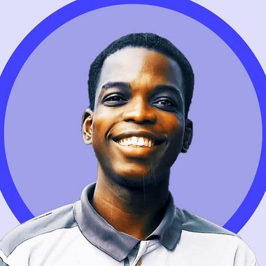 Emmanuel D. - Freelance Social Media Freelancer