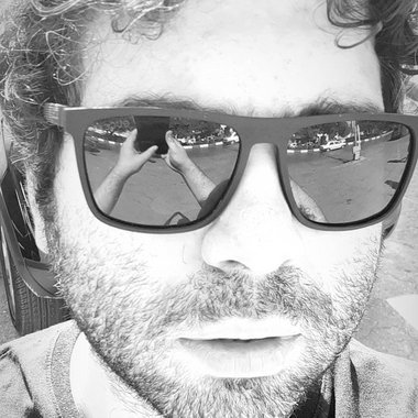 Cyrus - Freelance Music Composer