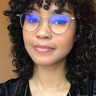 Erica - Freelance Graphic Designer