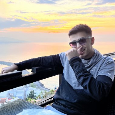 Eren D. - Freelance Videographer