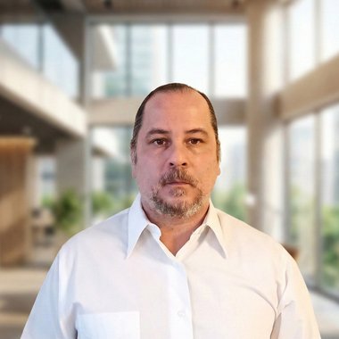 CHRIS S. - Freelance Web Developer