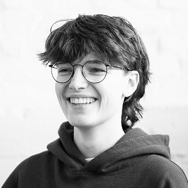 Noor V. - Freelance Motion Graphic Designer