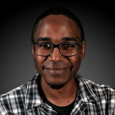 Elias H. - Freelance Motion Graphic Designer