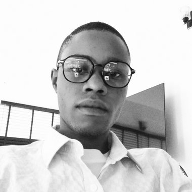 FATUASE A. - Freelance Graphic Designer