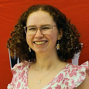 Lydia H. - Freelance Artist