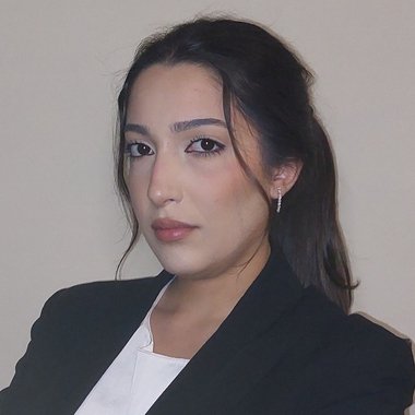 Celine - Freelance Graphic Designer