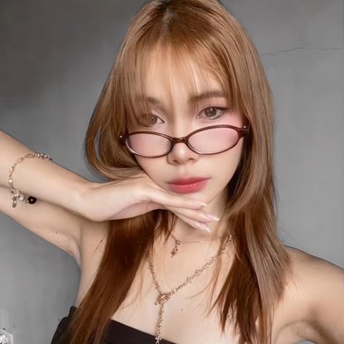 Sheryl P. - Freelance Infographic Designer